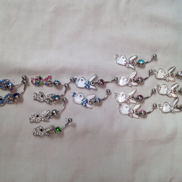 Pink and Blue Play boy-looking Bunny Dangle Belly Ring - Picture 16 of 16